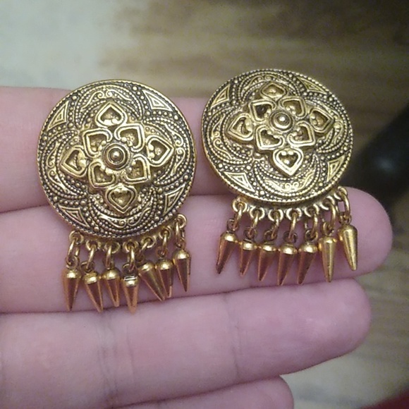 BenAmun Jewelry Vintage Ben Amun Clip On Earrings Poshmark